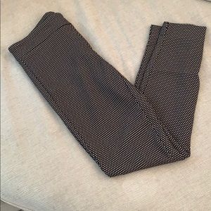 Leggings or stretchy work pants